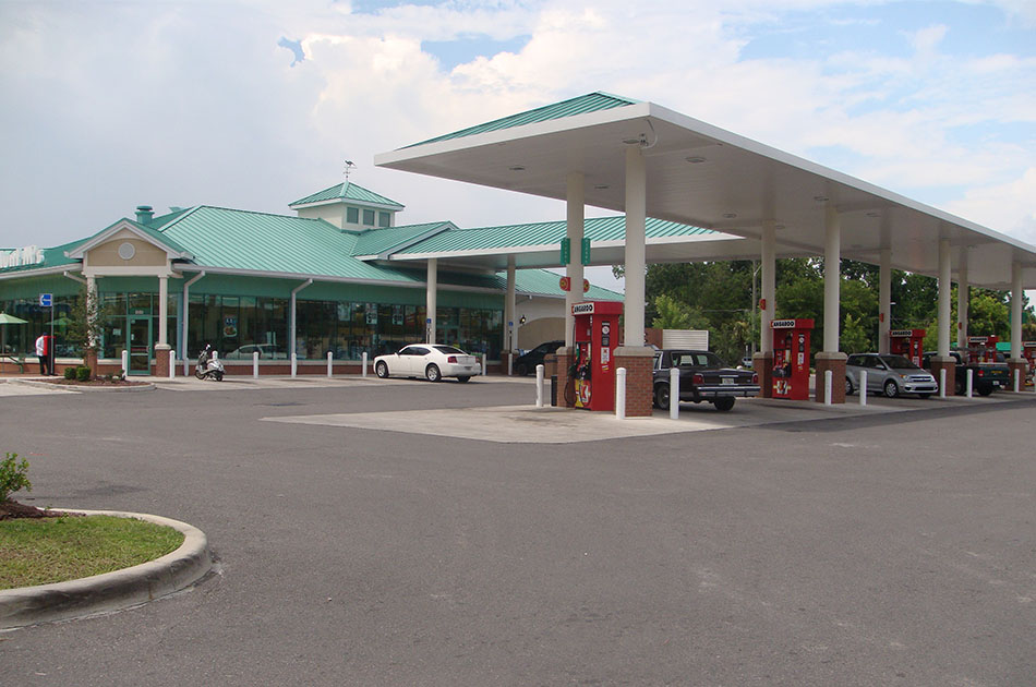 Kangaroo gas station in Gainesville